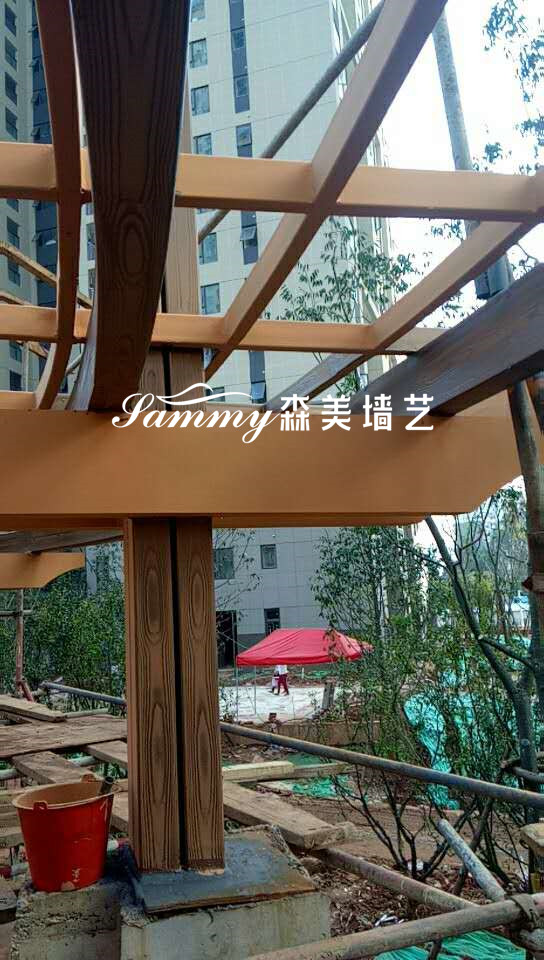 昆明市盤龍區(qū)北京路司家營聯(lián)排別墅鋼構(gòu)廊架項