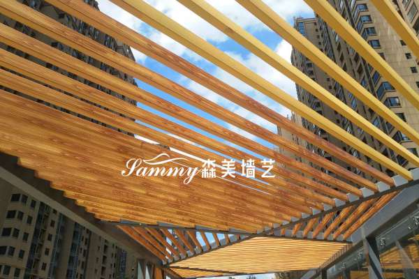 河南信陽平橋區東方今典中央城明黃色木紋漆