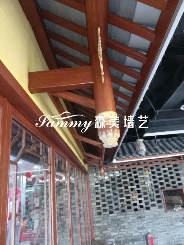 珠海香洲區(qū)港澳商業(yè)城二樓譚鴨血木紋漆項目